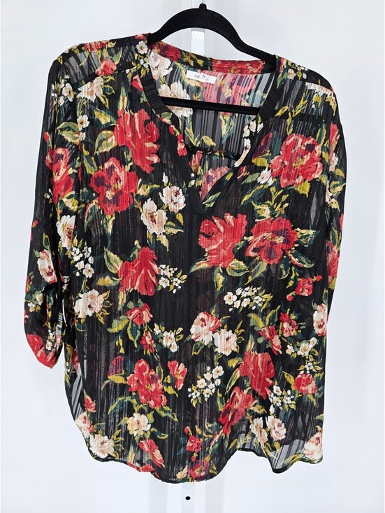 Maurices Tops - Maurices Womens Sz 2X Tab Sleeve Blouse Black Red Floral w/ Metallic Weave